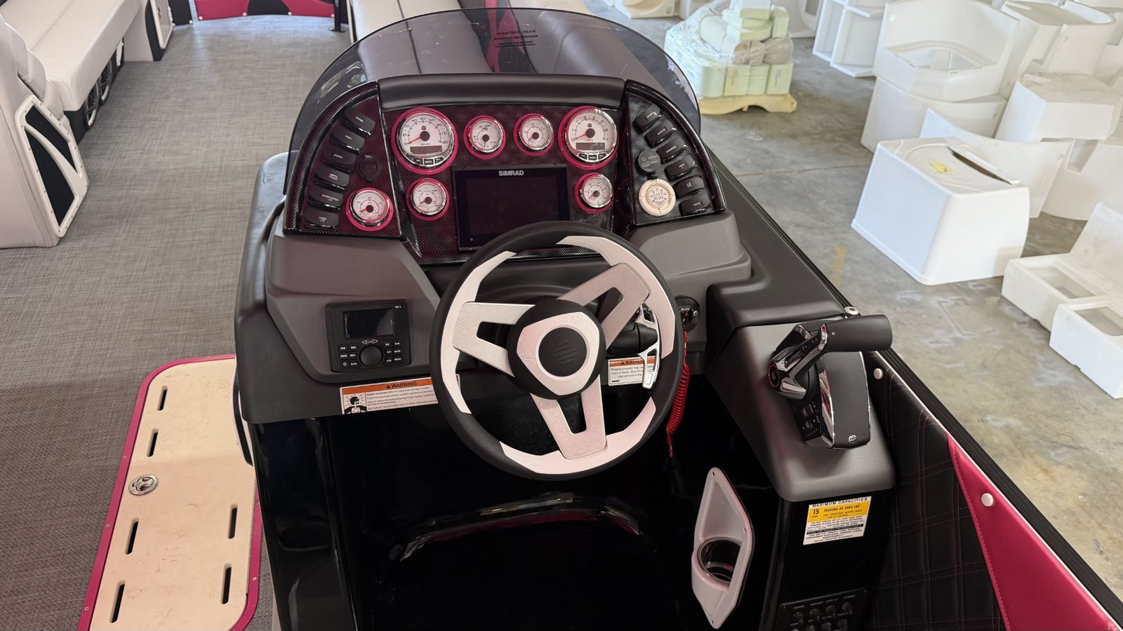 2027 PlayCraft 2700 Xtreme – Pink & Black – pink interior 10