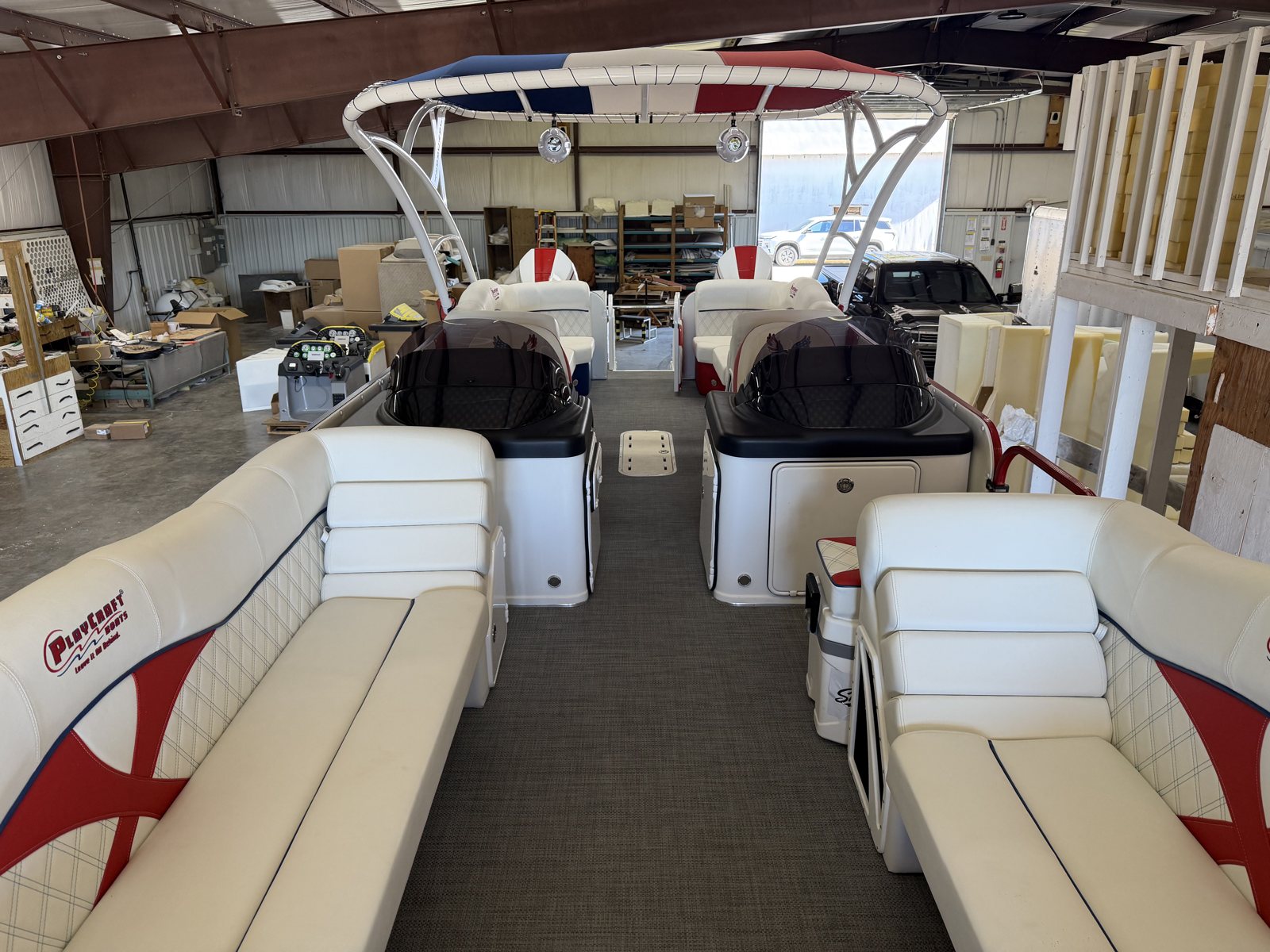 2027 PlayCraft 2900 Xscape Twin – 250th America Edition – usa interior 23