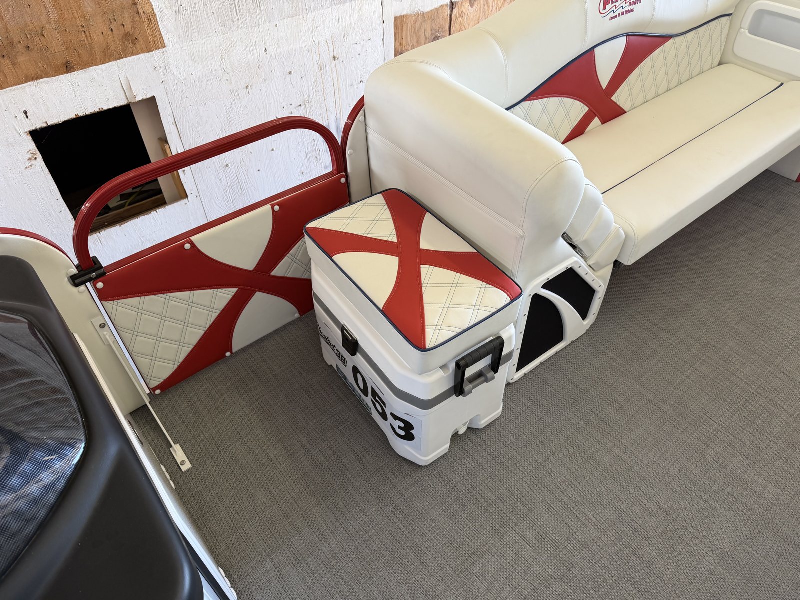 2027 PlayCraft 2900 Xscape Twin – 250th America Edition – usa interior 28